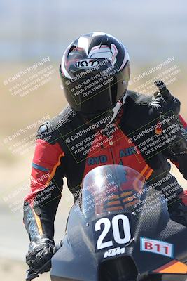 media/Oct-02-2025-Racers Edge (Thu) [[2c91cb6ab3]]/3-B Group/Session 3-Turn 16 (12pm)/